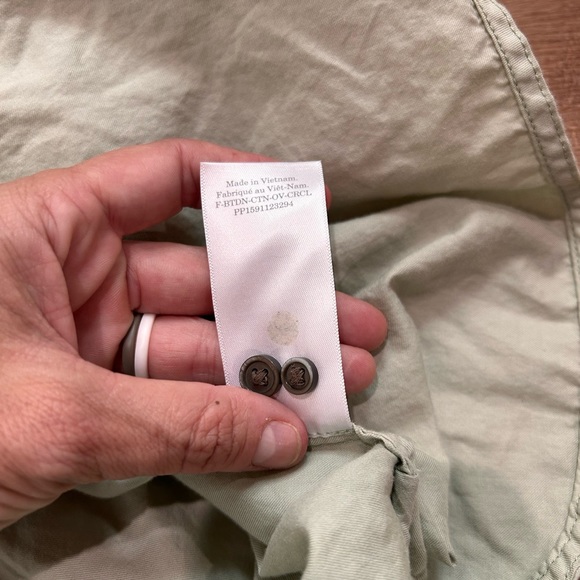 Everlane Relaxed Boyfriend Button Down Shirt in Neutral Sage Green - Size Small - Picture 2 of 8